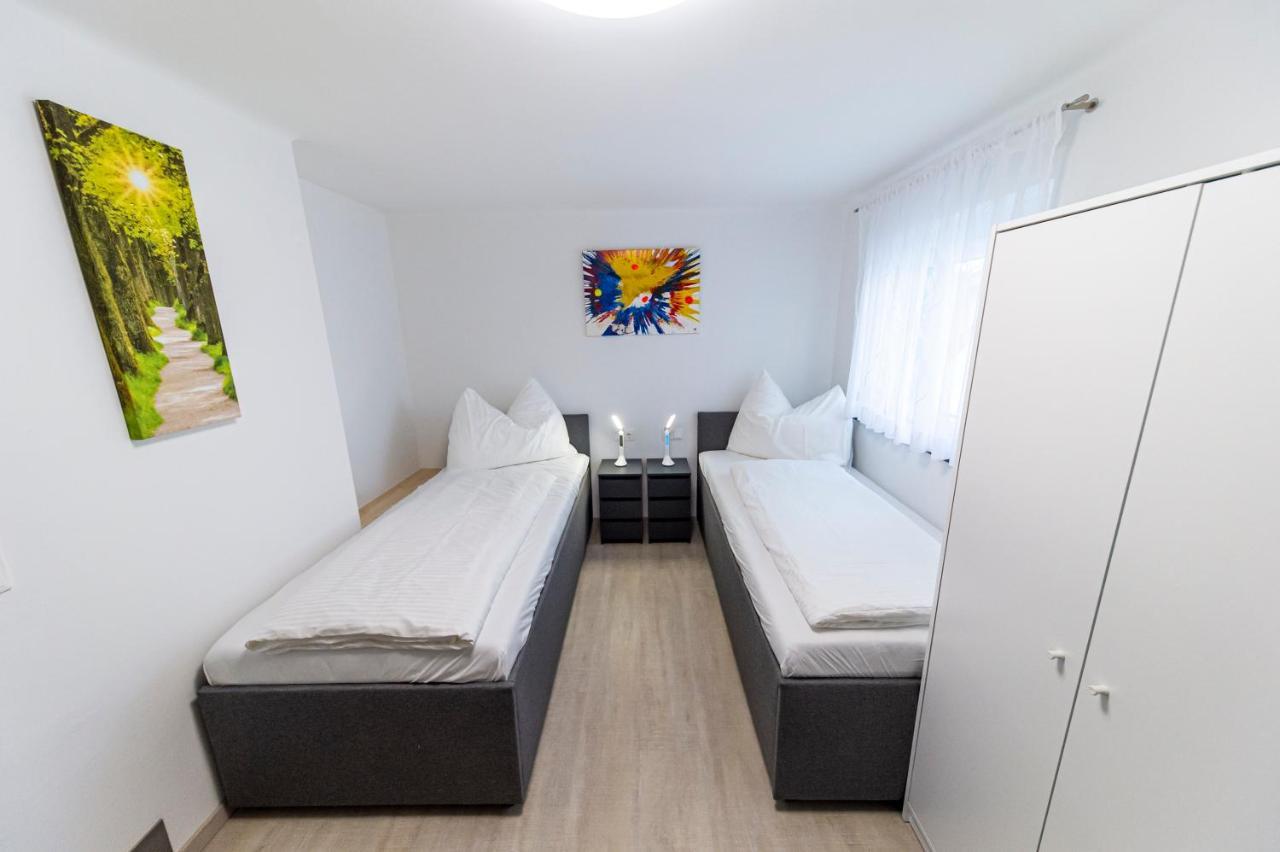 Zeltweg-Rooms Екстериор снимка